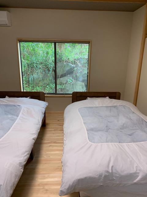 寝室1シンブルベッド2