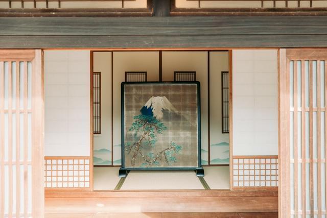 本館玄関