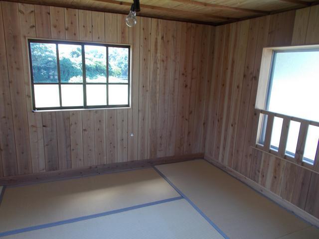 二階和室2　畳8畳の間