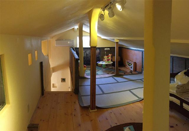 屋根裏部屋