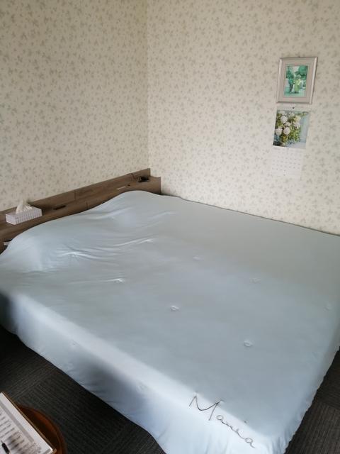 キングベットで、ゆったり休めます。