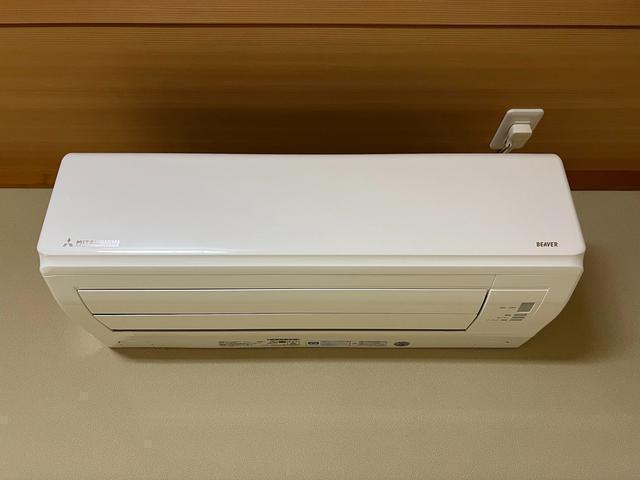 部屋専用のエアコン完備