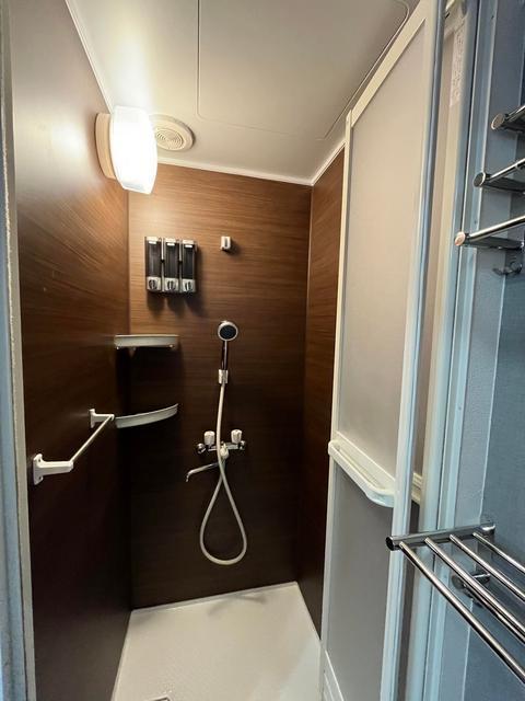 シャワーブース80㎝×80㎝