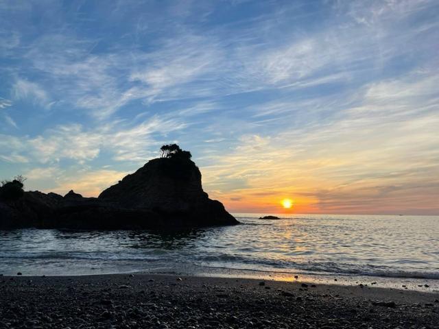 徒歩１分の老浜からの日の出